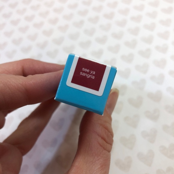 Bliss lock & key long wear lipstick in color ‘see ya sangria’ - Picture 2 of 7